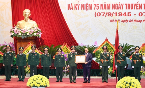 ສະເຫຼີມສະຫຼອງ 75 ປີແຫ່ງວັນມູນເຊື້ອກົມໃຫຍ່ເສນາທິການກອງທັບປະຊາຊົນ ຫວຽດນາມ (7/9/1945-7/9/2020)