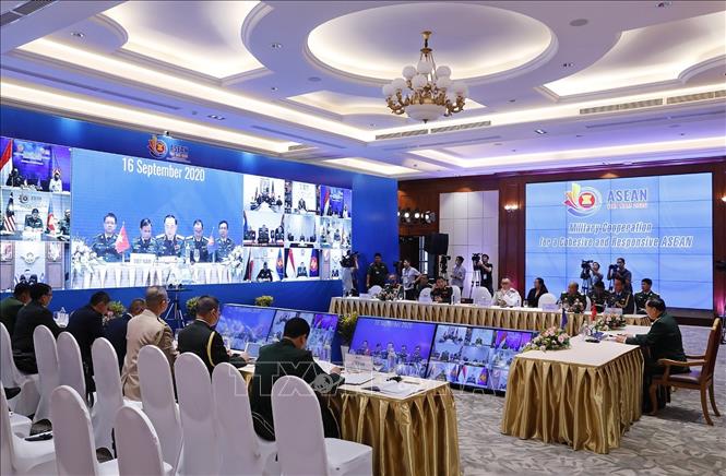 ອາຊຽນ 2020: ການຮ່ວມມືດ້ານການທະຫານເພື່ອ ອາຊຽນ ສະໜິດຕິດພັນ ແລະ ເປັນເຈົ້າການຮັບມື