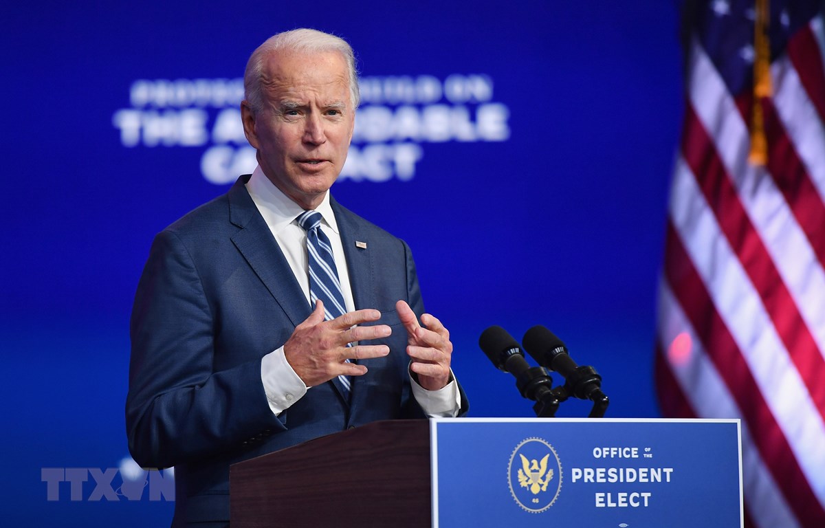 ທ່ານ Joe Biden ຮຽກຮ້ອງບັນດາບ້ວງເງິນກະຕຸ້ນລາຍຈ່າຍຊ່ວຍຟື້ນຟູພື້ນຖານເສດຖະກິດ