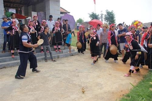 ການ​ເຄື່ອນ​ໄຫວ​ວັດ​ທະ​ນະ​ທຳ-ທ່ອງ​ທ່ຽວ ທີ່​ມີ​ຫົວ​ເລື່ອງ “ລະ​ດູ​ບານ​ໃໝ່​ນ້ອຍ”