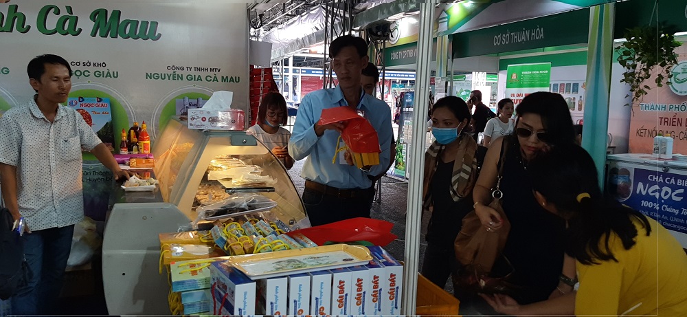 ນະ​ຄອ​ນ​ໂຮ່​ຈີ​ມິນ ແລະ ເຂດ​ພາກ​ໃຕ້​ຫວຽດ​ນາມ ຮ່ວມ​ມື​ເພື່ອ​ພັດ​ທະ​ນາ