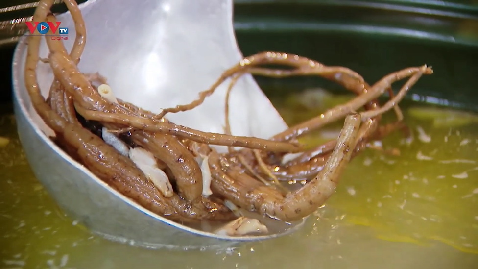 ເຟີໂສມ ງອກລິງ - ອາຫານແຊບນົວ