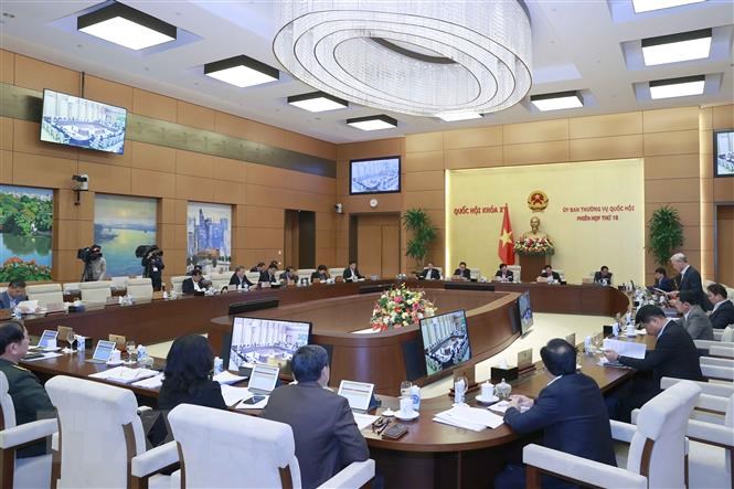 ກອງປະຊຸມວິສາມັນເທື່ອທີ 2, ສະພາແຫ່ງຊາດຊຸດທີ XV ພິຈາລະນາ, ຕົກລົງຫຼາຍບັນຫາທີ່ສຳຄັນ