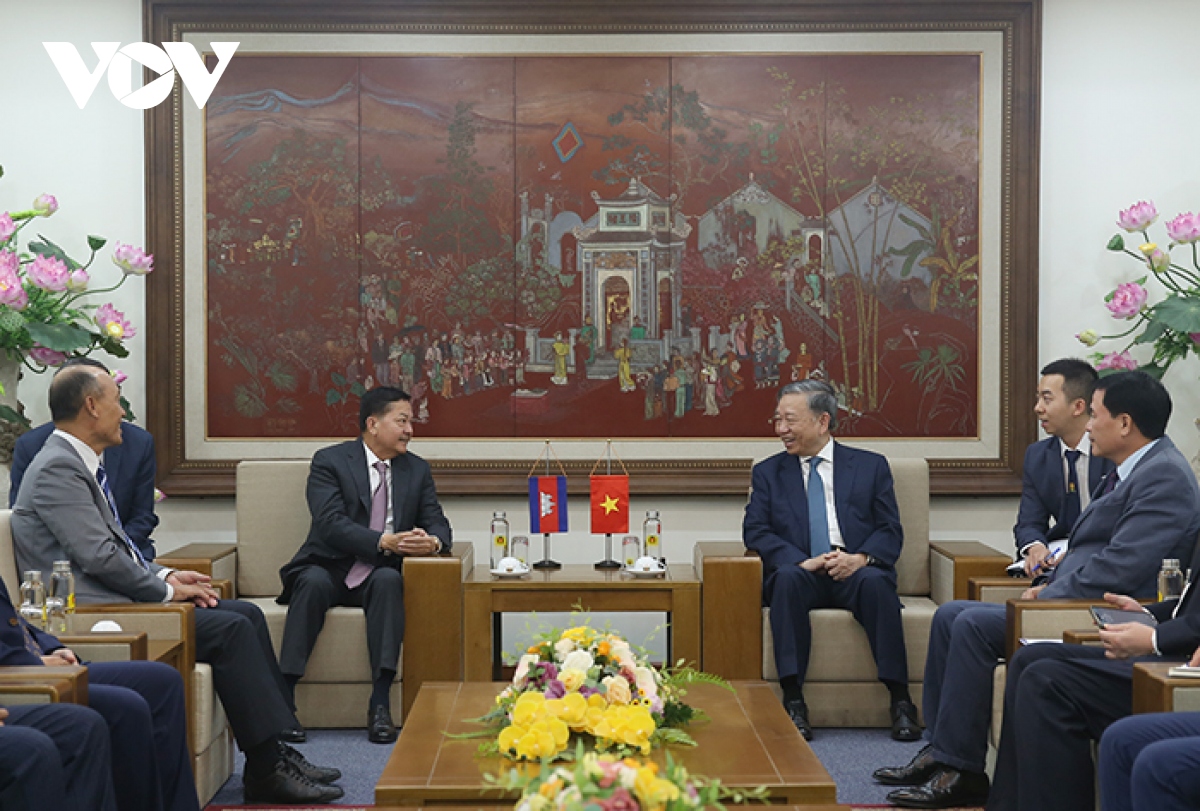 ຫວຽດນາມ ແລະ ກຳປູເຈຍ ເພີ່ມທະວີການຮ່ວມມືດ້ານປ້ອງກັນຄວາມສະຫງົບ