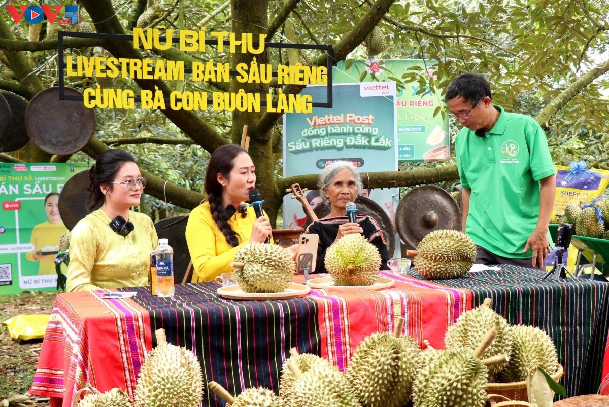 ບ້ານ​ນາ​ດີ​ຈີ​ຕອນ-ຊົນ​ນະ​ບົດ​ໃໝ່​ຍຸກ 4.0
