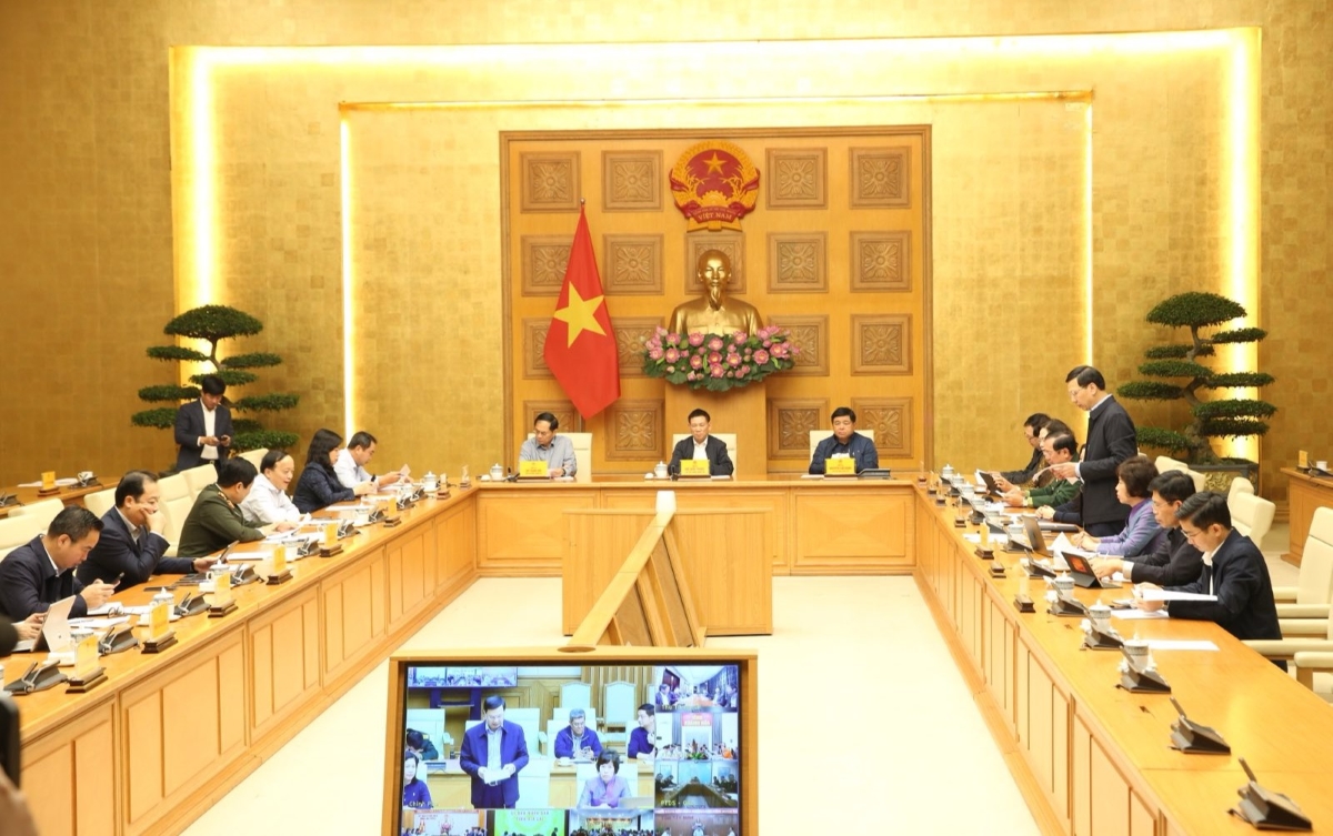 ລະດົມທຸກແຫຼ່ງກຳລັງເພື່ອແກ້ໄຂຜົນຮ້າຍຢ້ອນຫຼັງຈາກພາຍຸ, ນ້ຳຖ້ວມ, ຮັບປະກັນຊີວິດການເປັນຢູ່ຂອງປະຊາຊົນໃຫ້ເປັນປົກກະຕິໂດຍໄວ