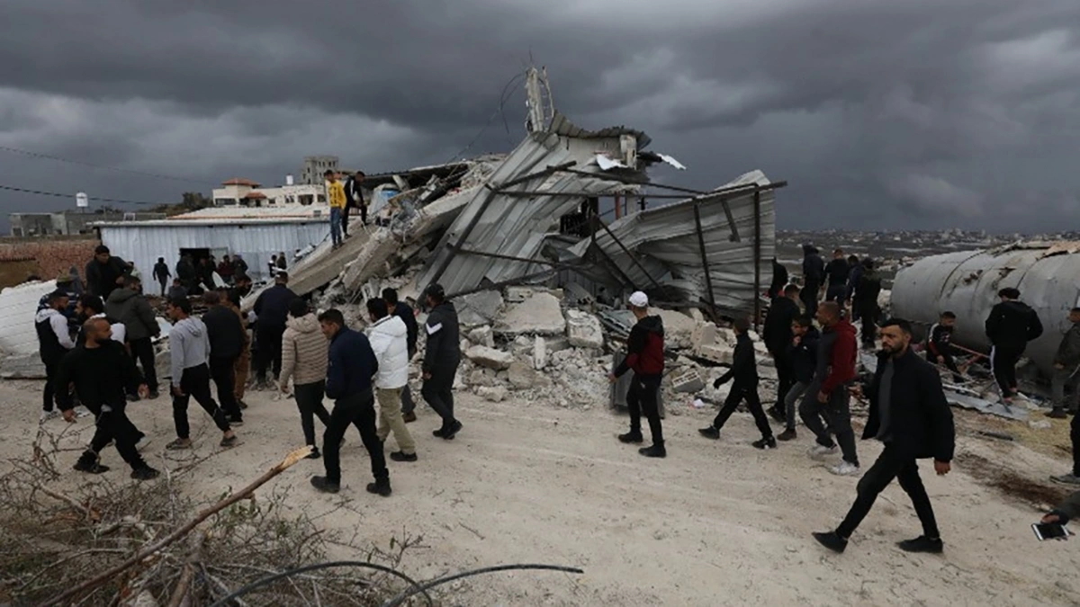 4 ປະ​ເທດ​ເອີ​ຣົບ ກ່າວ​ປະ​ນາມ​ສະ​ພາ​ວະ​ໃຊ້​ຄວາມ​ຮຸນ​ແຮງ​ຢູ່​ຝັ່ງ​ຕາ​ເວັນ​ຕົກ​ແມ່​ນ້ຳ​ຈໍ​ແດນ