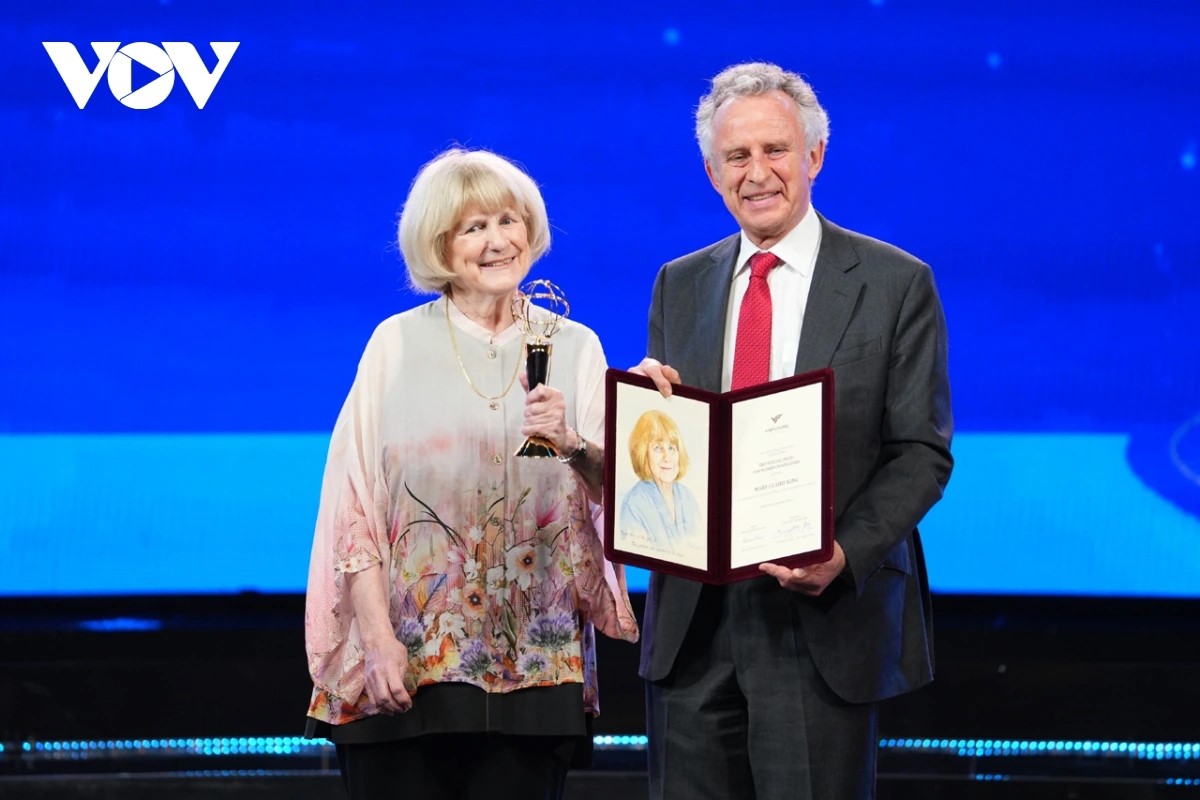 ພິທີມອບລາງວັນ VinFuture ຄັ້ງທີ 5