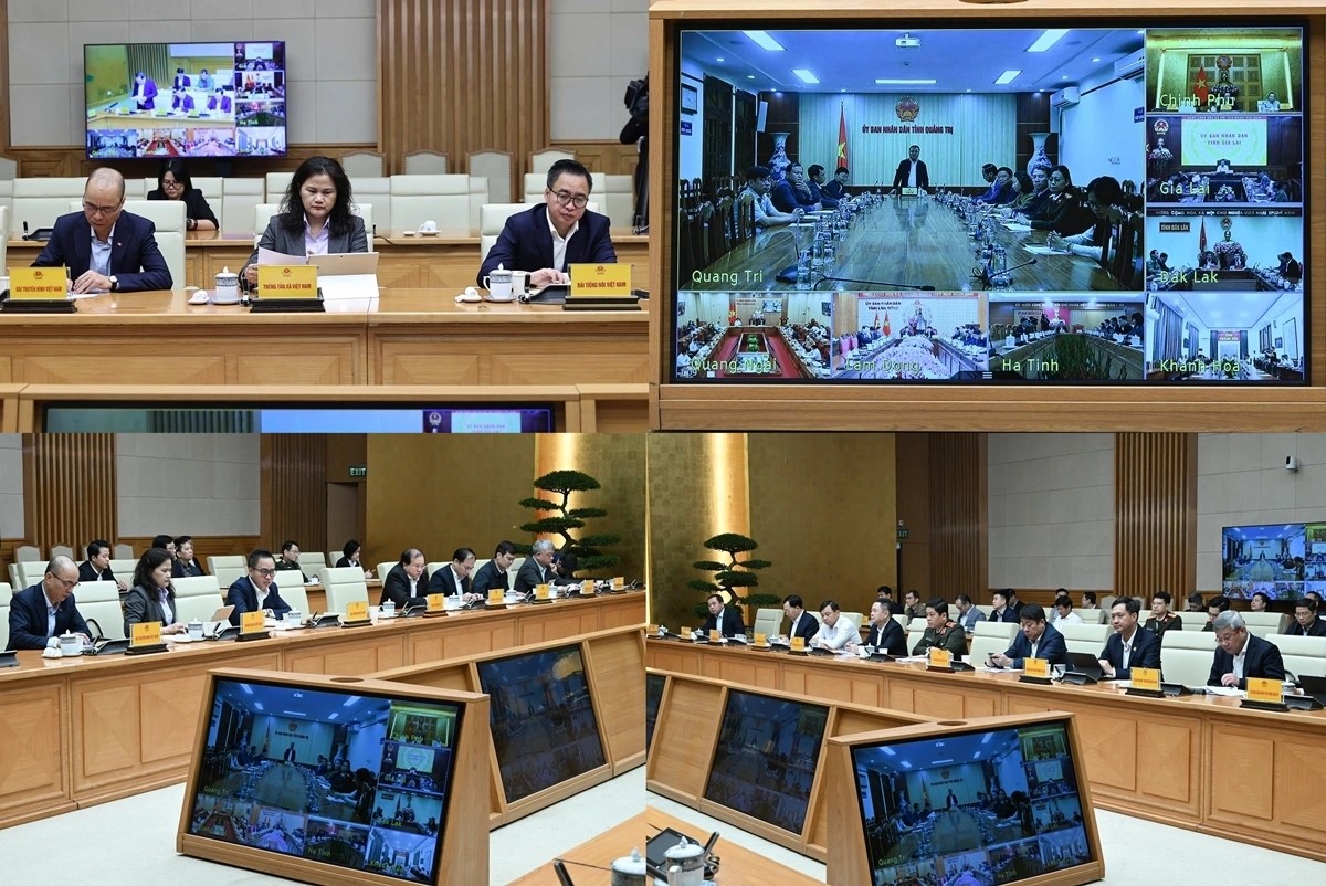 ນາ​ຍົກ​ລັດ​ຖະ​ມົນ​ຕີ ຟ້າມ​ມິງ​ຈິງ: ລະ​ດົມ​ແຫຼ່ງ​ກຳ​ລັງ​ໃນ​ທົ່ວ​ສັງ​ຄົມ​ເຂົ້າ​ຮ່ວມ​ການ​ຊ່ວຍ​ເຫຼືອ​ກໍ່​ສ້າງ​ເຮືອນຫຼັງ​ໃໝ່ ແລະ ສ້​ອມ​ແປງ​ເຮືອນ​ໃຫ້​ແກ່​ປະ​ຊາ​ຊົນ