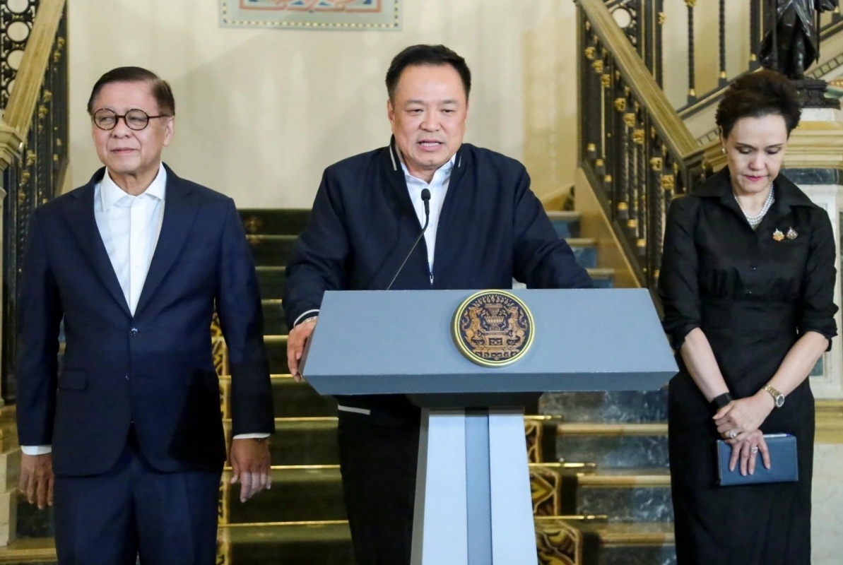 ນາ​ຍົກ​ລັດ​ຖະ​ມົນ​ຕີ ໄທ ແລະ ປະ​ທາ​ນາ​ທິ​ບໍ​ດີ ອາ​ເມ​ລິ​ກາ ໂອ້​ລົມ​ທາງ​ໂທ​ລະ​ສັບ, ປາດ​ຖະ​ໜາ​ຢາກ​ຫຼຸດ​ຜ່ອນ​ຄວາມ​ເຄັ່ງ​ຕຶງ​ຢູ່​ຊາຍ​ແດນ ໄທ - ກຳ​ປູ​ເຈຍ