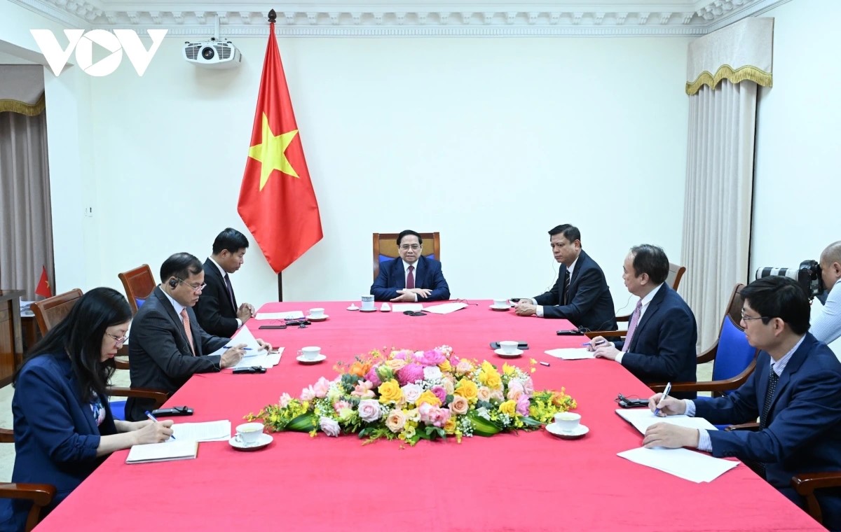 ຜັນຂະຫຍາຍການພົວພັນຄູ່ຮ່ວມມືຍຸດທະສາດຮອບດ້ານ ຫວຽດນາມ - ສິງກະໂປ ໃຫ້ກາຍເປັນ “ປະພາຄານ” ໃນ ອາຊຽນ