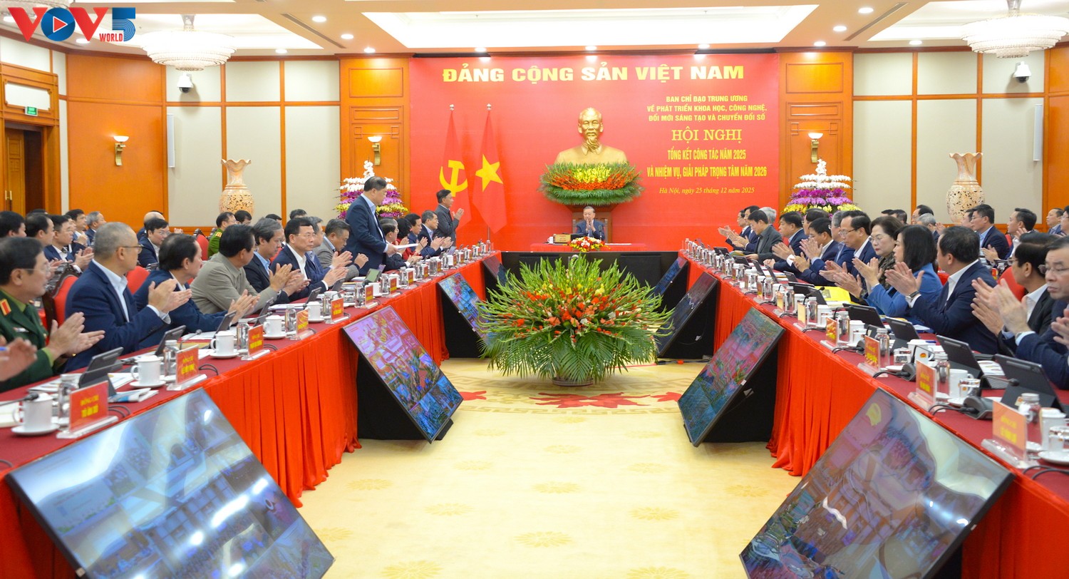 ທ່ານເລຂາທິການໃຫຍ່ ໂຕເລິມ ເປັນປະທານກອງປະຊຸມຄະນະຊີ້ນຳສູນກາງກ່ຽວກັບການພັດທະນາວິທະຍາສາດ, ນະວັດຕະກຳ, ການຫັນເປັນດີຈີຕອນ