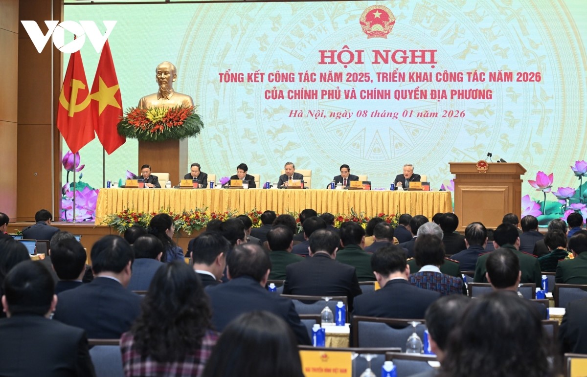 ທ່ານນາຍົກລັດຖະມົນຕີ ຟ້າມມິນຈິງ: “ເພື່ອເຕີບໂຕ 2 ຕົວເລກຕ້ອງມີການຫັນປ່ຽນໂຄງປະກອບເສດຖະກິດ, ກຳນົດຮູບແບບການເຕີບໂຕໃໝ່”