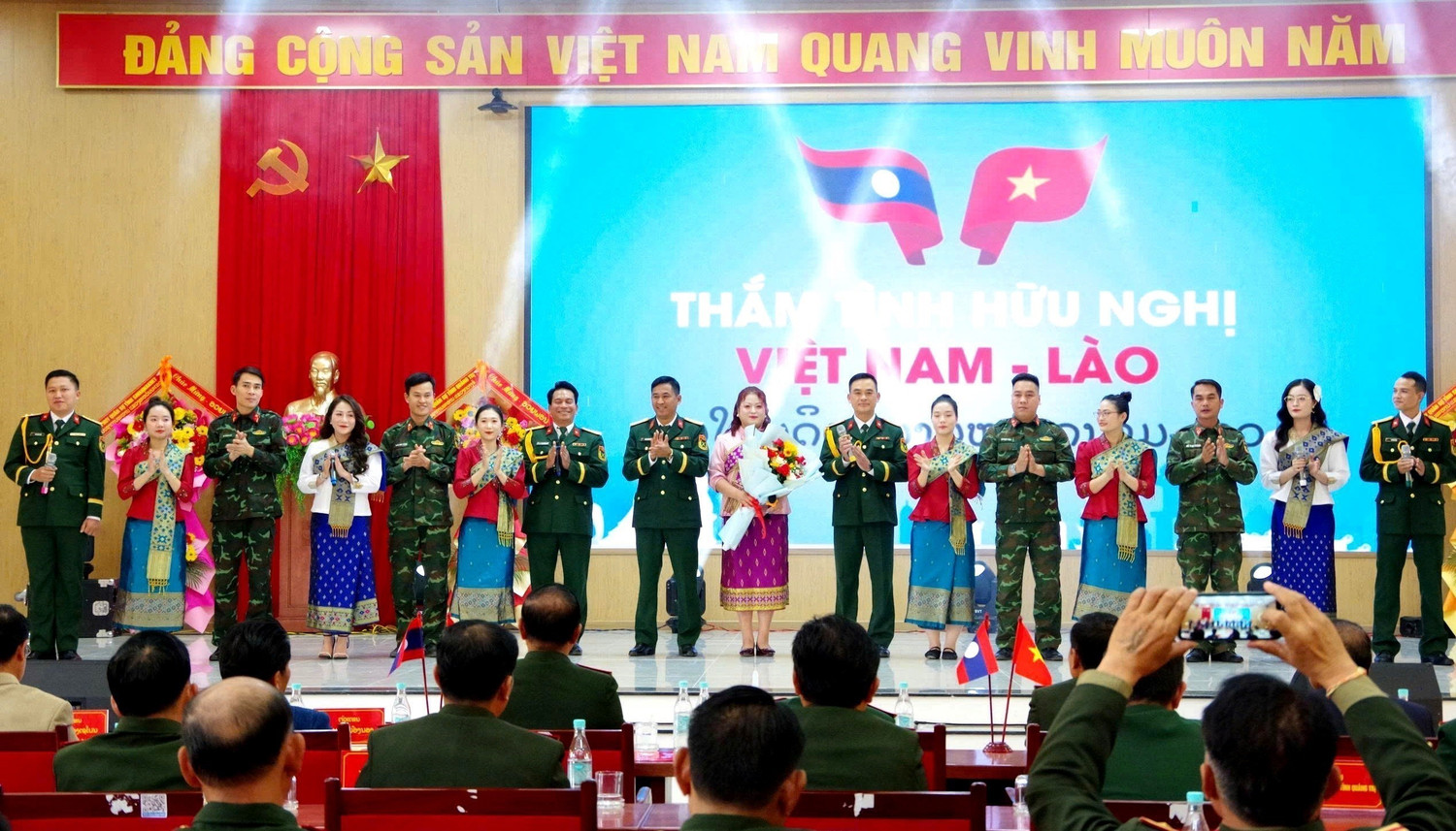 ສົມທົບກັນຄຸ້ມຄອງ, ປົກປັກຮັກສາຊາຍແດນ ຫວຽດນາມ - ລາວ ໃຫ້ເປັນຢ່າງດີ