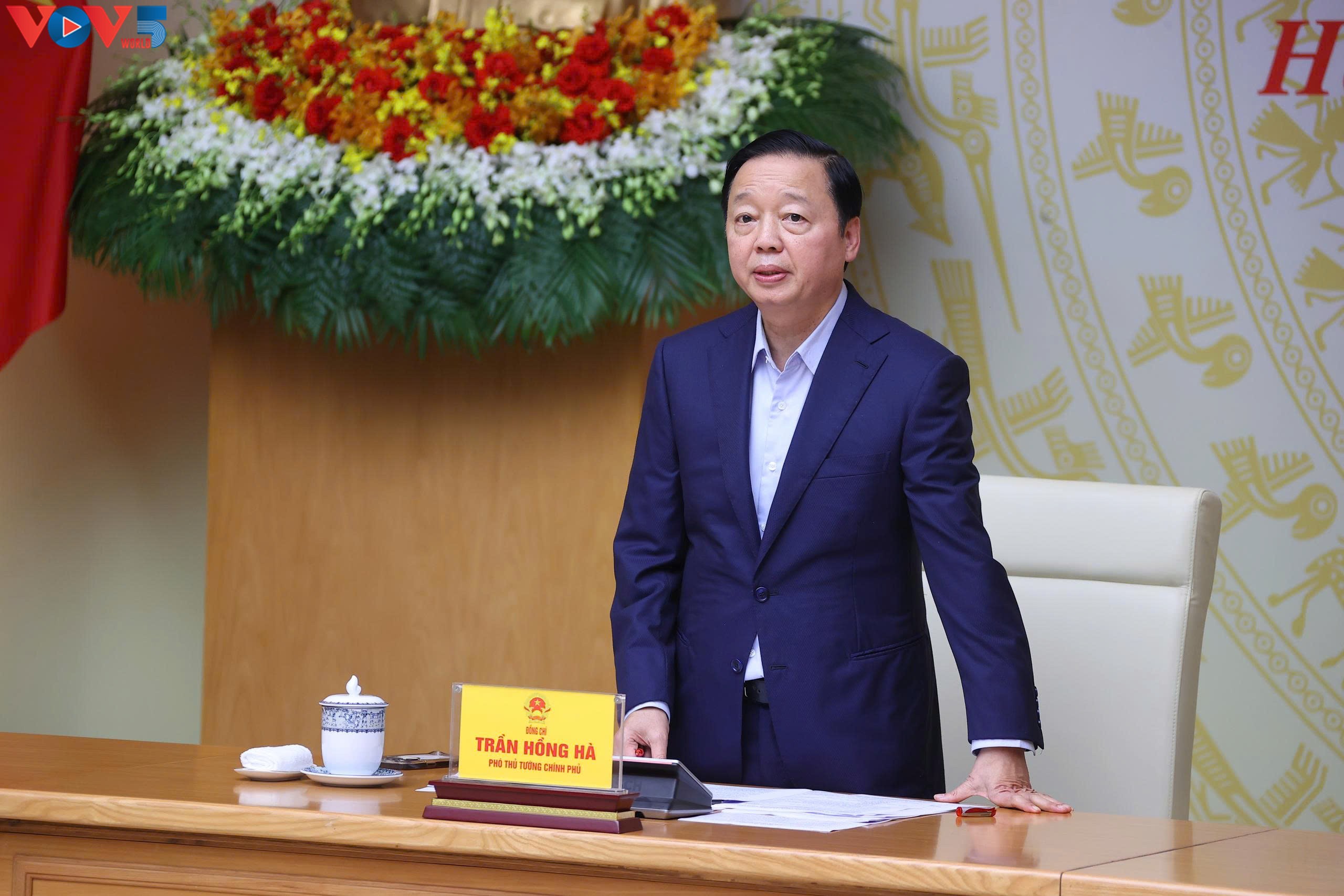 ຮອງ​ນາ​ຍົກ​ລັດ​ຖະ​ມົນ​ຕີ ເຈິ່ນ​ຮົ່ງ​ຮ່າ: ບໍ່​ປະ​ໃຫ້​ມີ​ການ​ລະ​ເມີດ​ສິນ​ໃນ​ນ້ຳ​ກ່ອນ​ການ​ເຮັດ​ວຽກ​ຂອງ EC