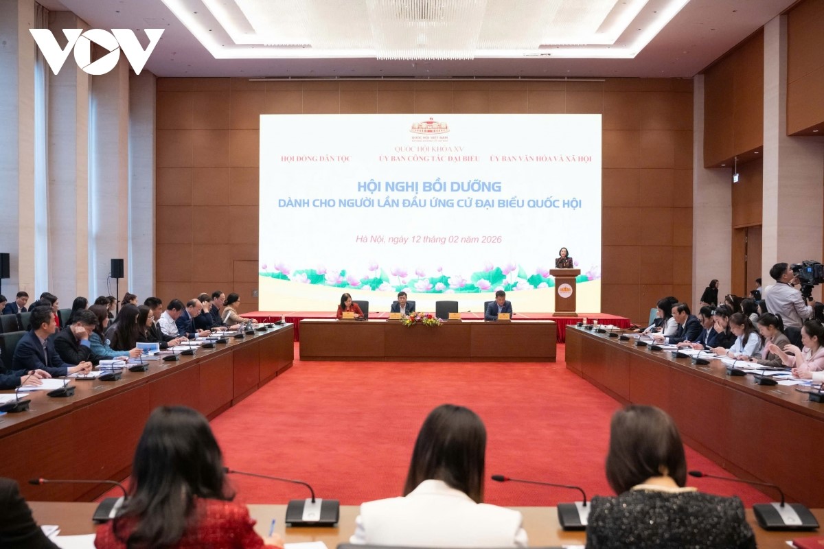 ຜູ້ສະໝັກຮັບເລືອກຕັ້ງເປັນສະມາຊິກສະພາແຫ່ງຊາດຄັ້ງທຳອິດເກືອບ 170 ສະຫາຍເປັນໄດ້ຮັບການບຳລຸງທັກສະຢູ່ ຮ່າໂນ້ຍ