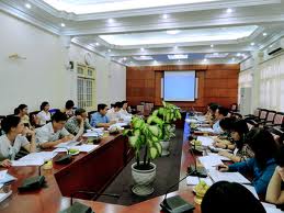 Wirtschaftsausschuss des Parlaments tagt in Hanoi