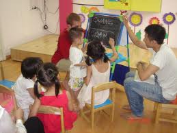 Entdeckung der Welt im Kinderpark