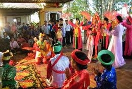 Mutter-Ehrung und Hau Dong-Ritual: ein potenzielles immaterielles Kulturerbe