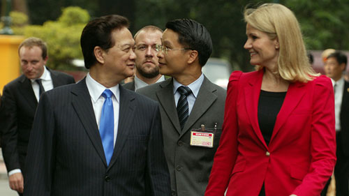 Premierminister Dung empfängt dänische Premierministerin Thorning-Schmidt