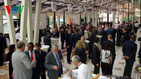 Veranstaltungen zum Nationalfeiertag im Ausland