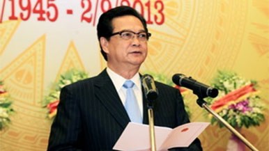 Premierminister Nguyen Tan Dung nimmt am Gipfel der ASEAN und China teil