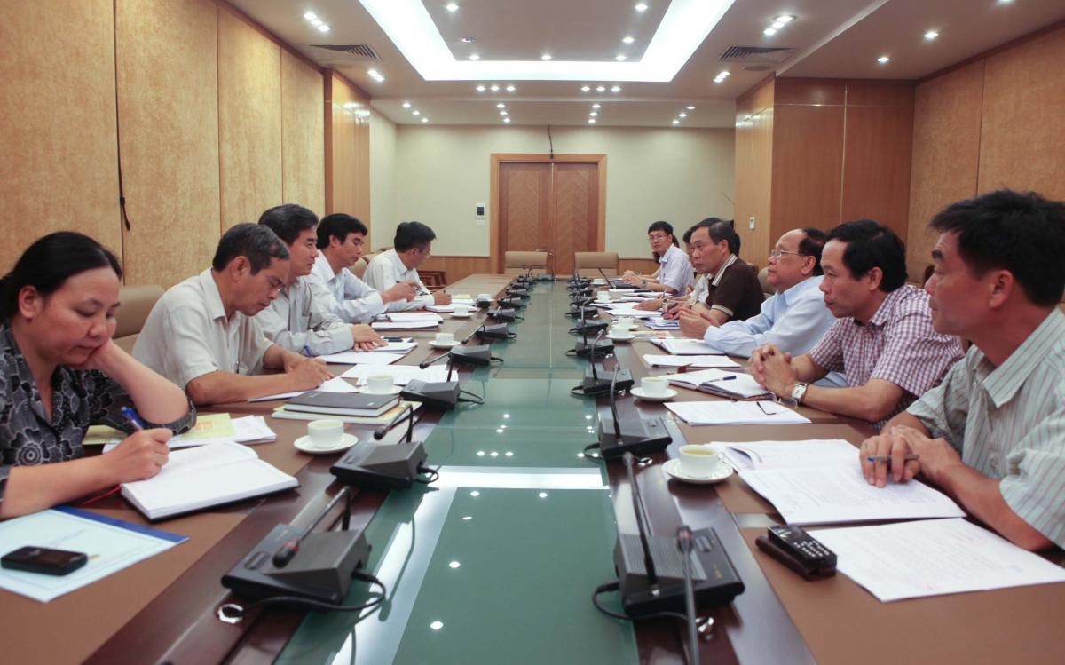 Parteivorstände in Staatsunternehmen diskutieren Umsetzung der Parteibeschlüsse