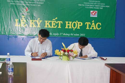 Zusammenarbeit der jungen Wissenschaftler in den Bereichen Wirtschaft und Umwelt