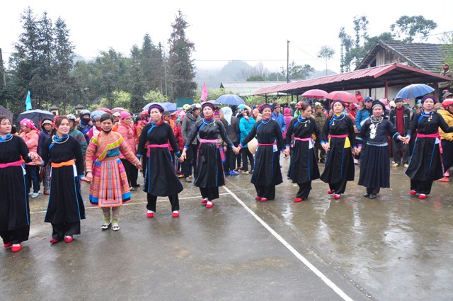 Fest des Reisanbaus in Lao Cai