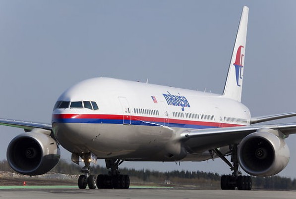 Außenminister Pham Binh Minh führt Telefonnat mit seinem malaysischen Amtskollegen