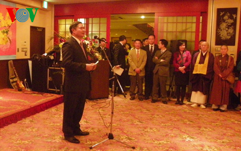 Vietnamesen in Panama, Japan und Ägypten feiern Tet