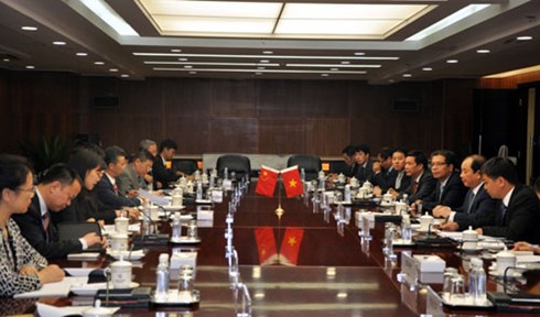 Vietnam und China wollen ihr Handelsvolumen in zwei Jahren auf 100 Milliarden US-Dollar erhöhen