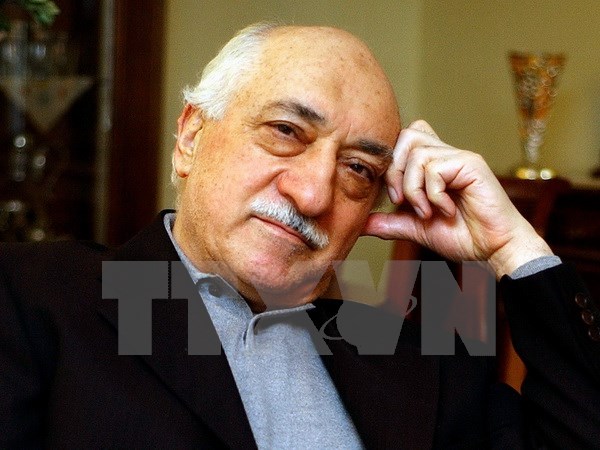 Türkeit will nach dem gescheiterten Putsch Überführung von Prediger Gülen aus den USA beantragen