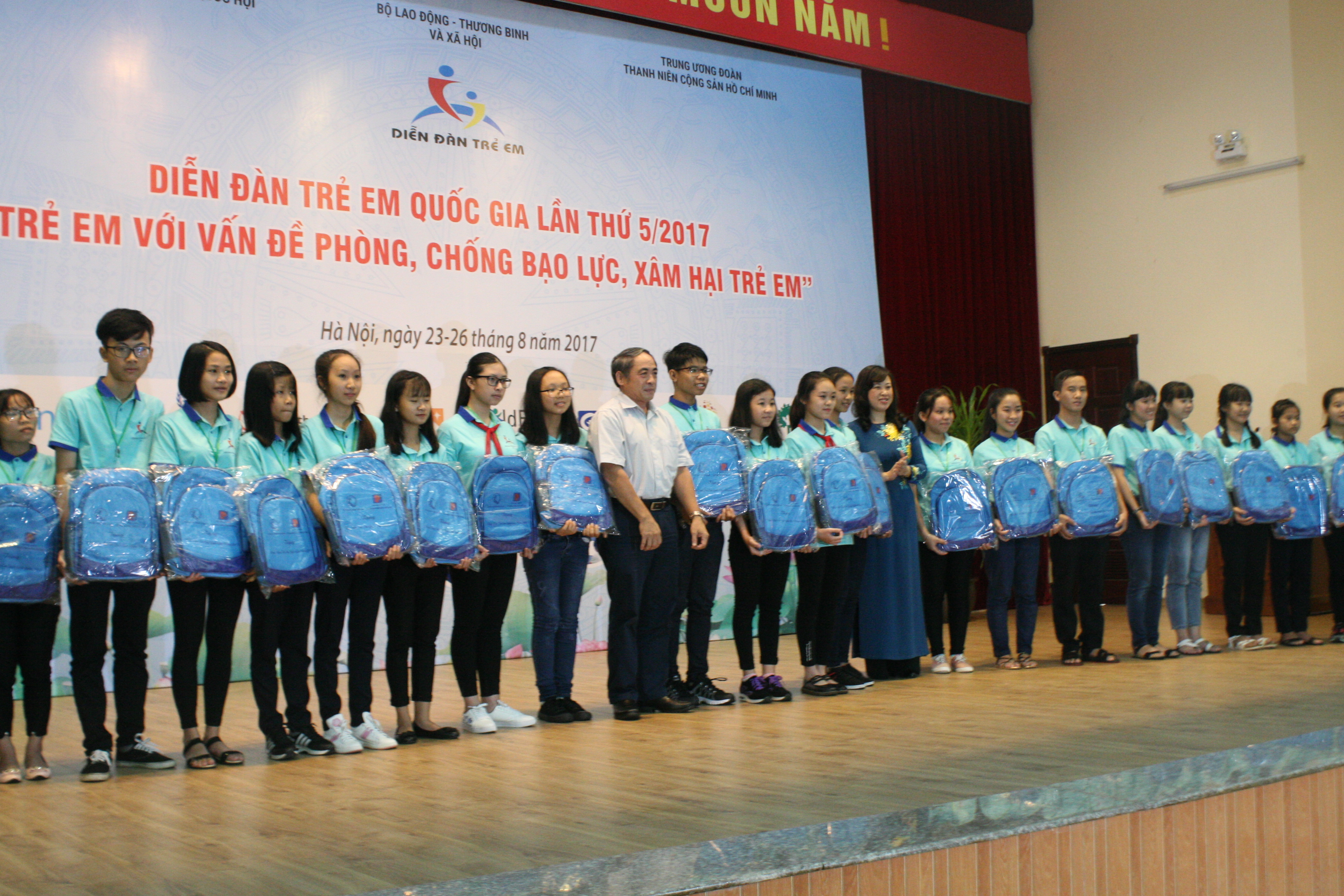 Kinderforum über Bekämpfung von Gewalt und Missbrauch an Kindern