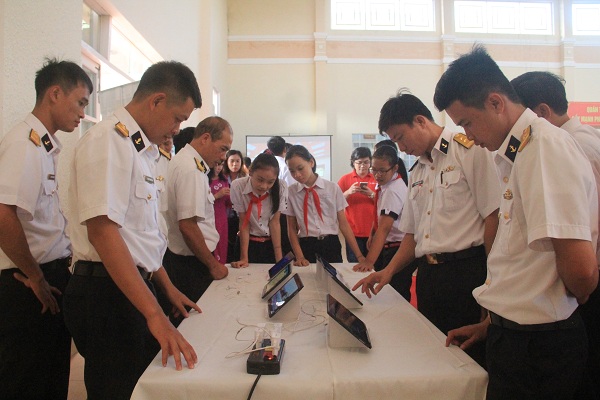 Ausstellung über Inselgruppen Hoang Sa und Truong Sa in Danang