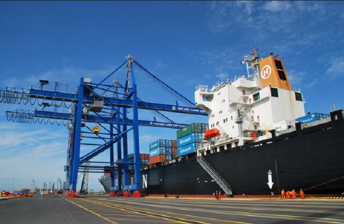 Finanzministerium hält Pressekonferenz zu Privatisierung von Staatsunternehmen