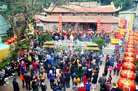 Pagodenbesuch, traditionelle Kultur der Vietnamesen