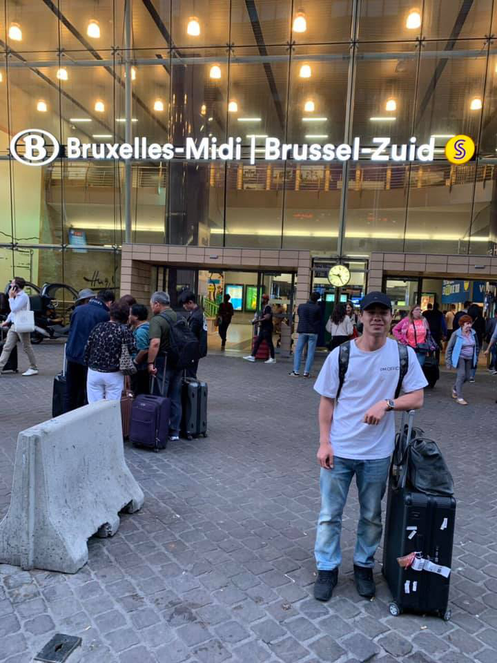 Fußballspieler Nguyen Cong Phuong ist in Belgien