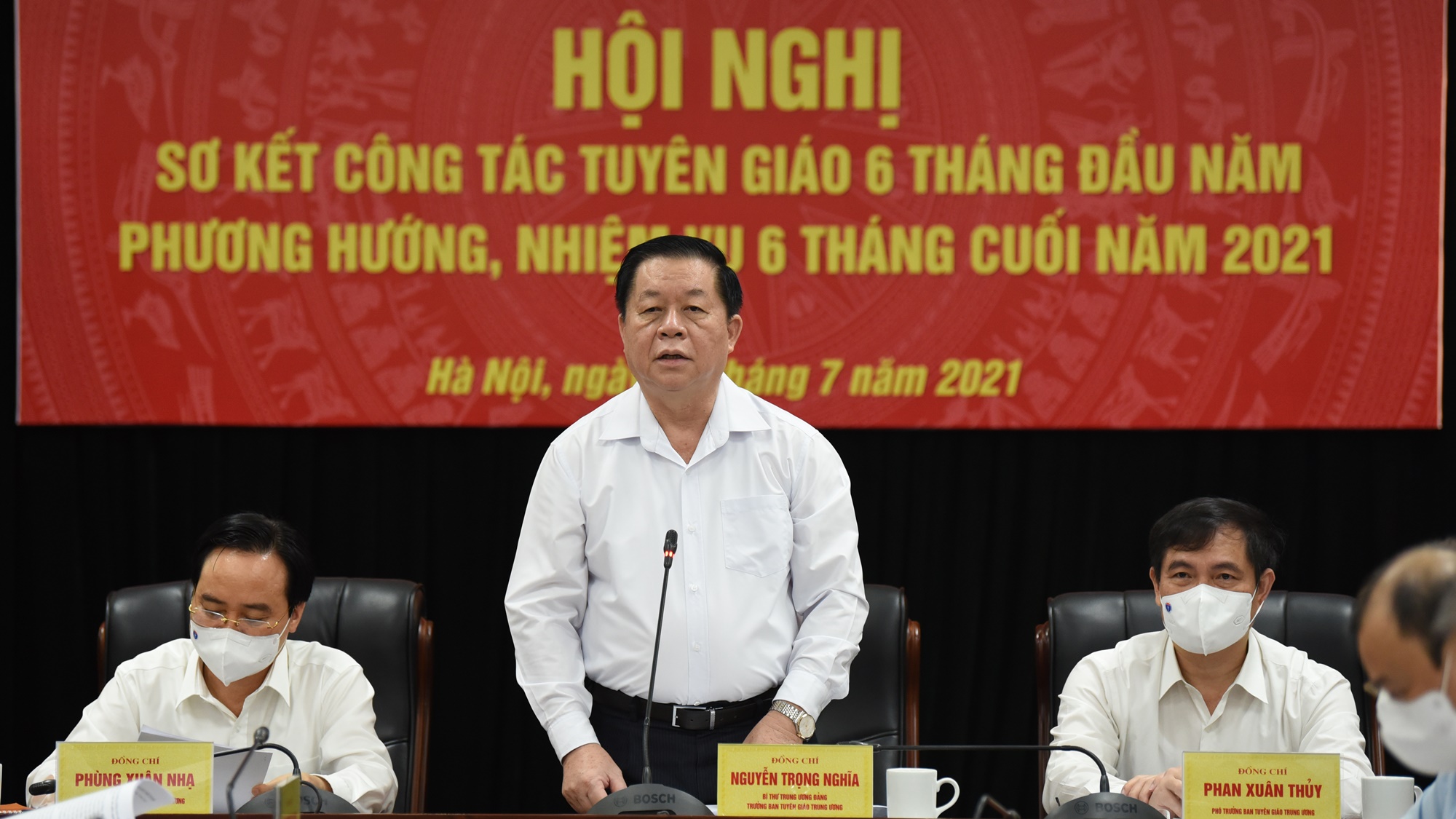 Umsetzung des Parteibeschlusses ist ständige und zentrale Aufgabe