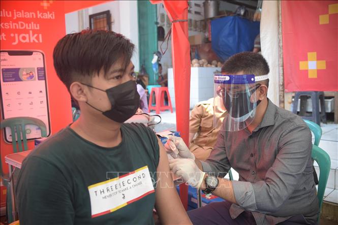 WHO ruft Länder auf, die dritte Injektion einzustellen