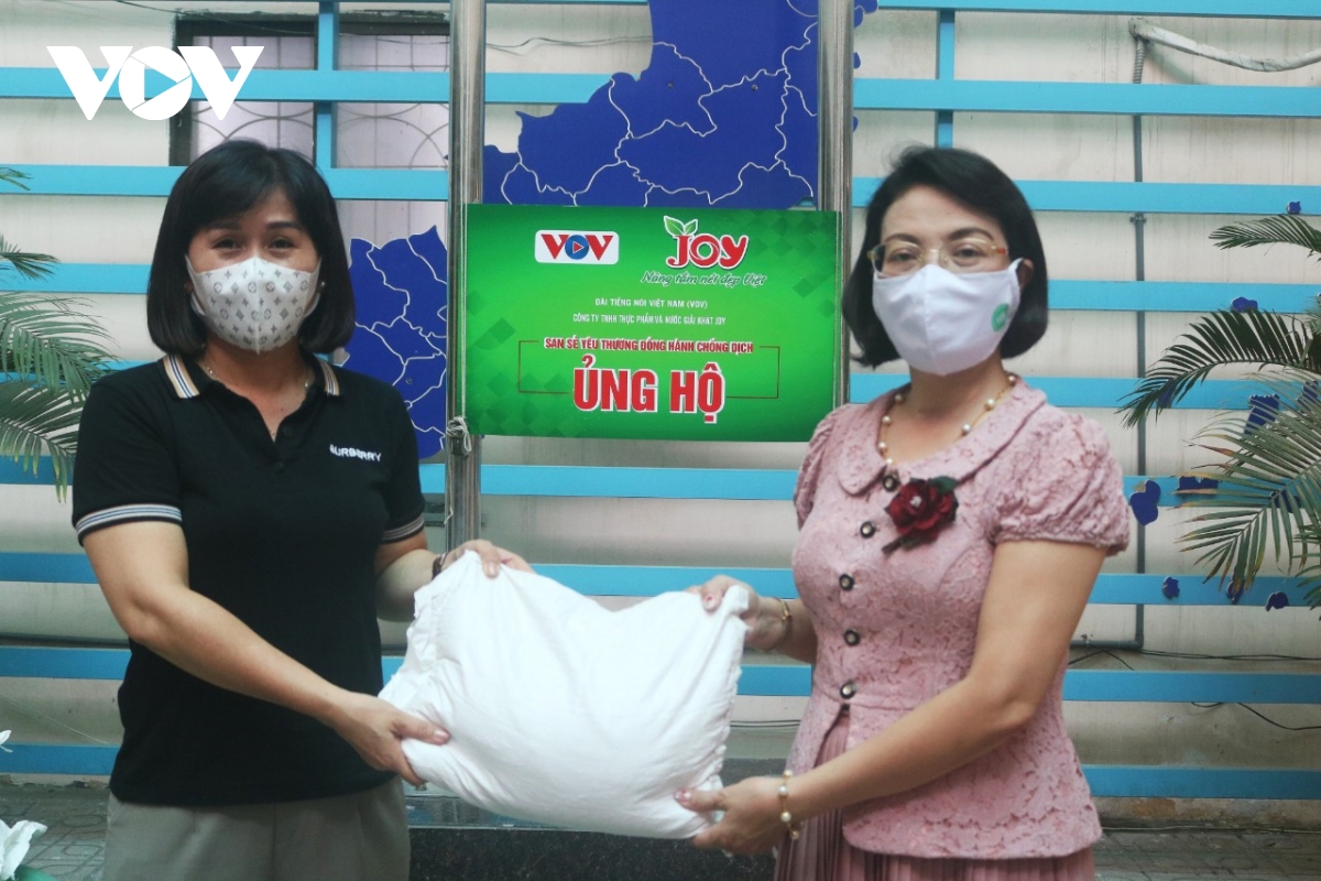 VOV-Programm “Liebe teilen – Gemeinsam Pandemie bekämpfen”