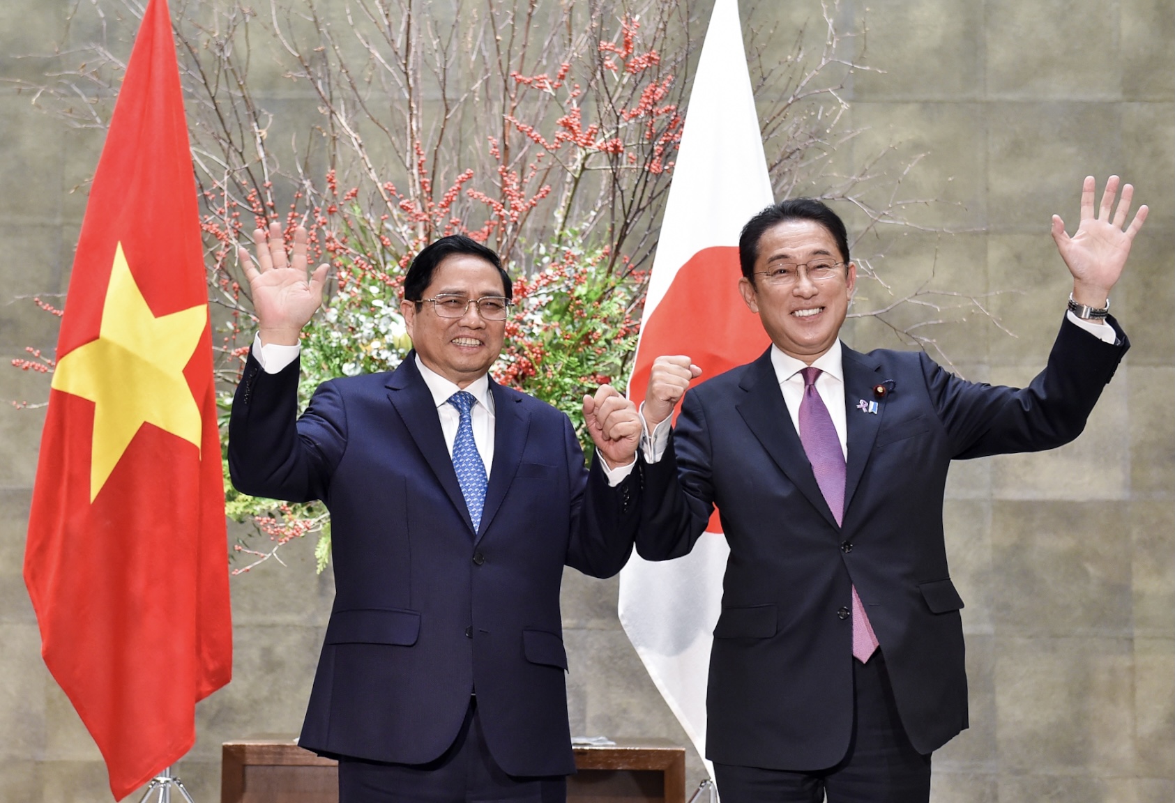 Offizieler Empfang für Premierminister Pham Minh Chinh in Japan