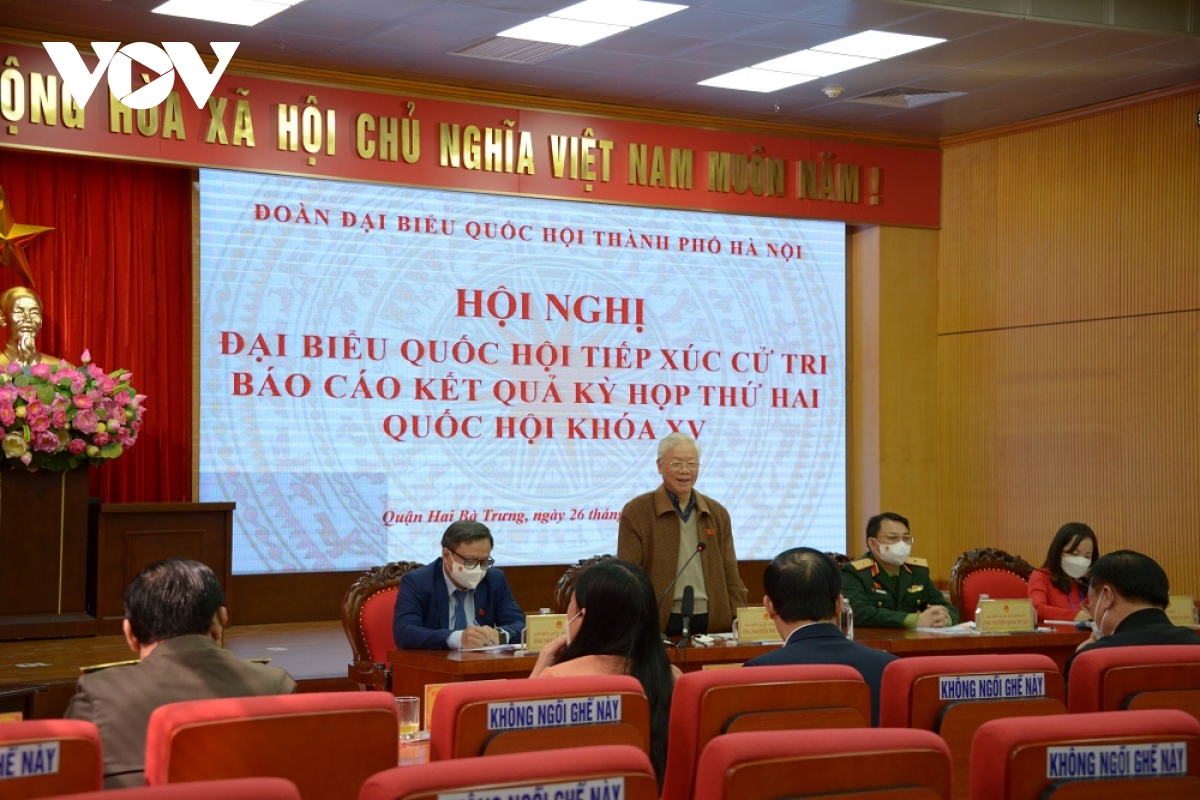 KPV-Generalsekretär Nguyen Phu Trong trifft Wähler in Hanoi