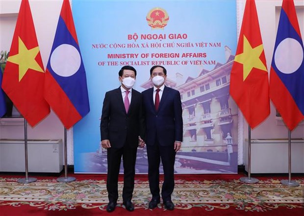 Vietnam und Laos führen politische Konsultation
