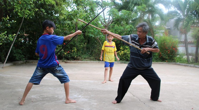 Unterlagen für traditionelle Kampfkunst aus Binh Dinh zur Vorlage an die UNESCO vorbereiten