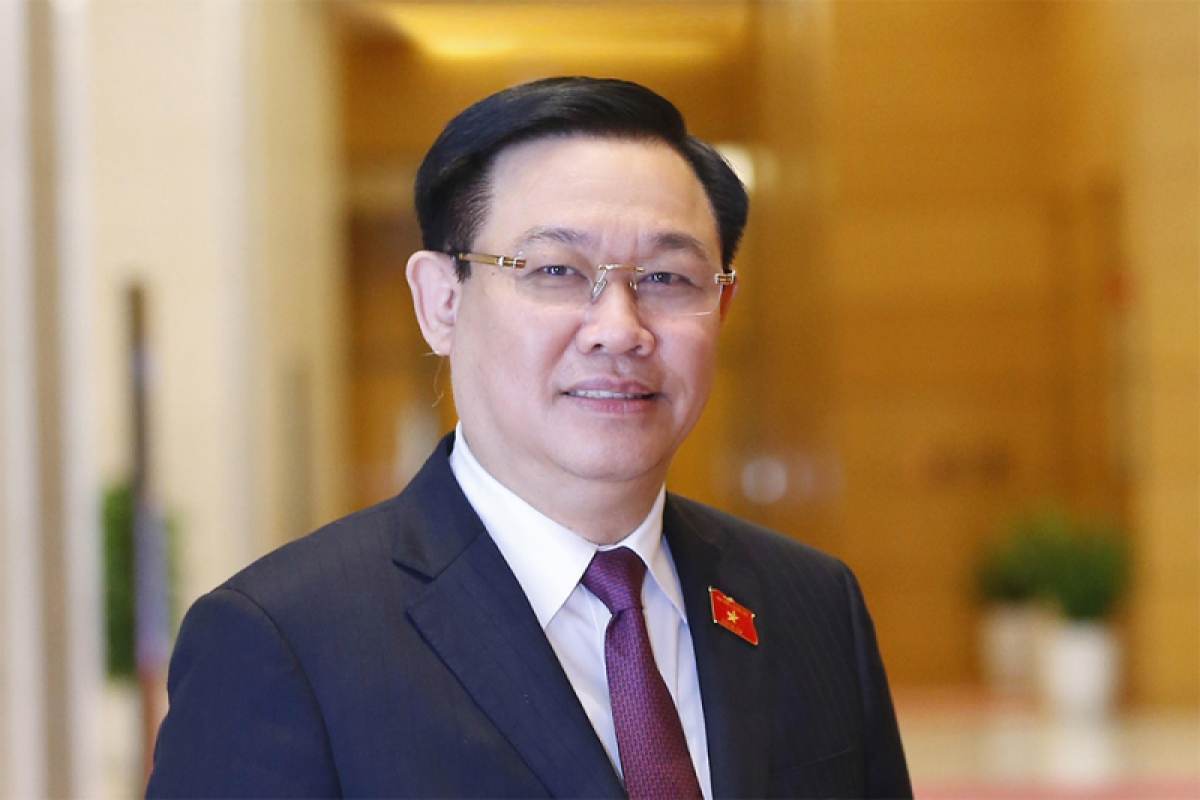 Besuch des Parlamentspräsidenten Vuong Dinh Hue in Ungarn