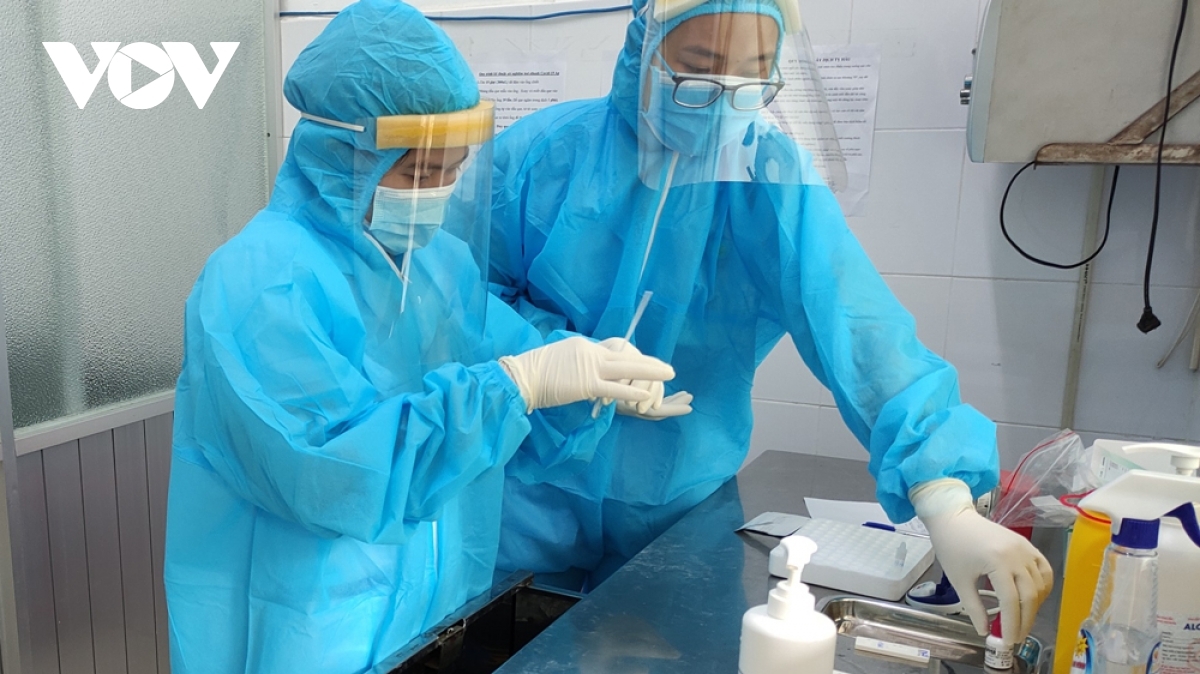 In Vietnam sind am Montag 9.200 COVID-19-Patienten genesen