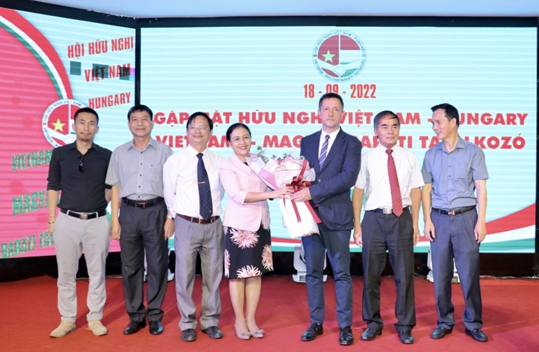 Freundschaftstreffen zwischen Vietnam und Ungarn 2022