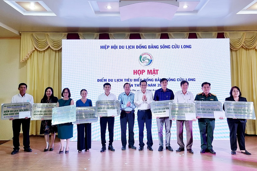Anerkennung von 36 “hervorragenden Tourismuszielen im vietnamesischen Mekongdelta”