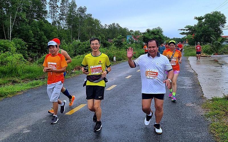 Fast 2.300 Sportler nehmen am Marathonlauf Ca Mau 2022 teil